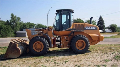 Wheel Loaders Case 621E