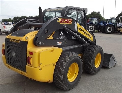 Minicargadores New Holland L230 importada a bajo costo Ref.: 1435169772932357 No. 3