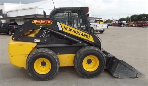 Minicargadores New Holland L230 importada a bajo costo Ref.: 1435169772932357 No. 4