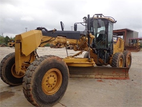 Motoconformadoras Caterpillar 12M