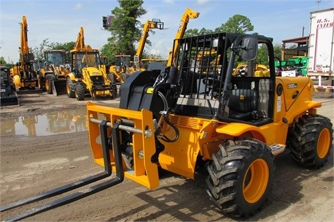 Manipulador Telescopico Jcb 520-50 de segunda mano en venta Ref.: 1435949727608635 No. 2