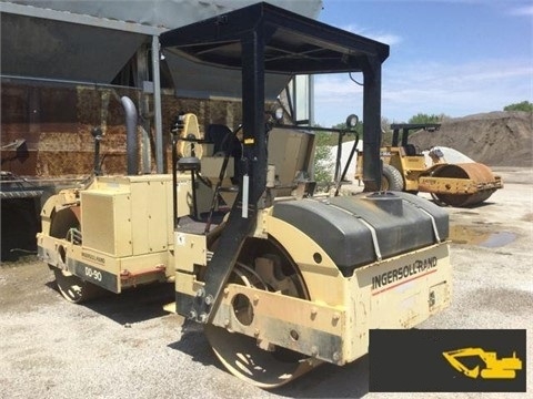 Compactadora Vibratoria Ingersoll-rand DD90 en optimas condicione Ref.: 1436374524536741 No. 2