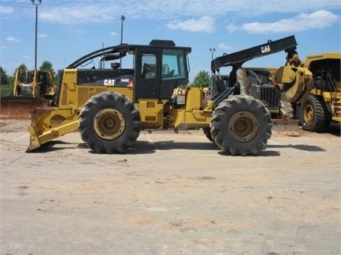 Forestales Maquinas Caterpillar 545C en buenas condiciones Ref.: 1437242937161929 No. 2