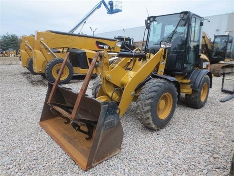 Cargadoras Sobre Ruedas Caterpillar 908H