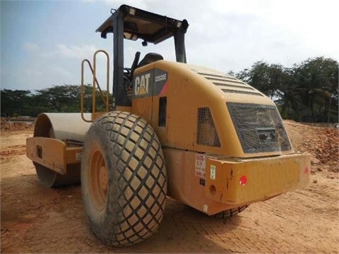 Compactadora Vibratoria Caterpillar CS-533E en buenas condiciones Ref.: 1437601822555079 No. 3