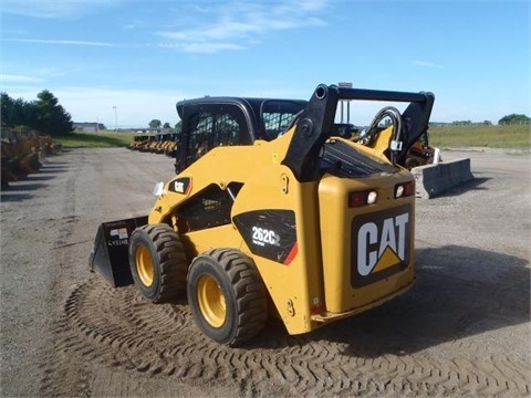 Minicargadores Caterpillar 262C seminueva en perfecto estado Ref.: 1437677309268307 No. 4