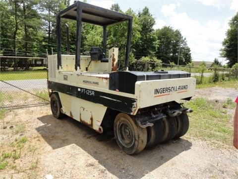 Compactadora Con Llantas Ingersoll-rand PT125R de medio uso en ve Ref.: 1438101195345787 No. 2