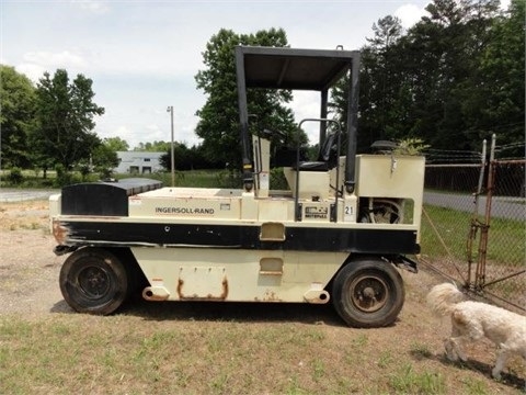 Compactadora Con Llantas Ingersoll-rand PT125R de medio uso en ve Ref.: 1438101195345787 No. 4