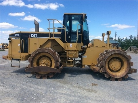 Compactadoras Suelos Y Rellenos Caterpillar 825G usada a buen pre Ref.: 1438117404980763 No. 3