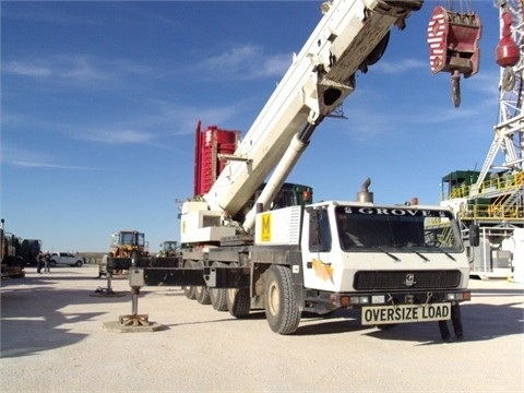 Cranes Grove GMK5210