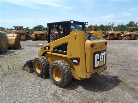 Minicargadores Caterpillar 236B usada a buen precio Ref.: 1438309382680051 No. 4