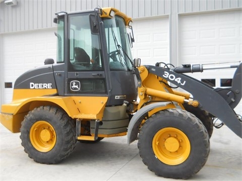 Cargadoras Sobre Ruedas Deere 304J de segunda mano a la venta Ref.: 1438309754334243 No. 2