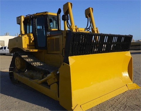 Tractores Sobre Orugas Caterpillar D7R de medio uso en venta Ref.: 1438903418797712 No. 2