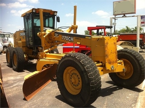 Motoconformadoras Deere 770CH