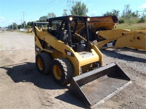 Minicargadores Caterpillar 242B usada a la venta Ref.: 1439251222903193 No. 2