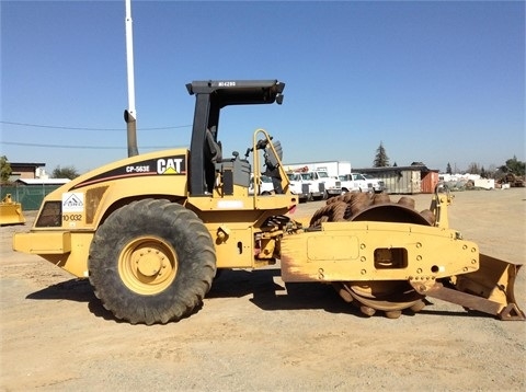 Compactadora Vibratoria Caterpillar CP-563E en buenas condiciones Ref.: 1439479657089515 No. 2