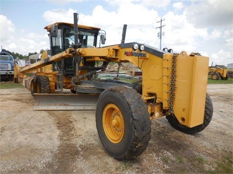 Motoconformadoras Deere 670G de segunda mano Ref.: 1439501269657613 No. 4