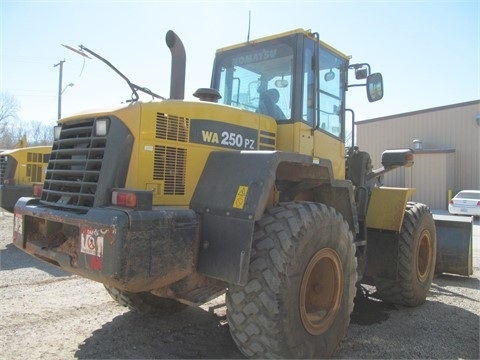 Cargadoras Sobre Ruedas Komatsu WA250 usada en buen estado Ref.: 1439564031807130 No. 3