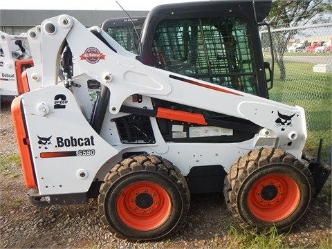 Miniloaders Bobcat S590