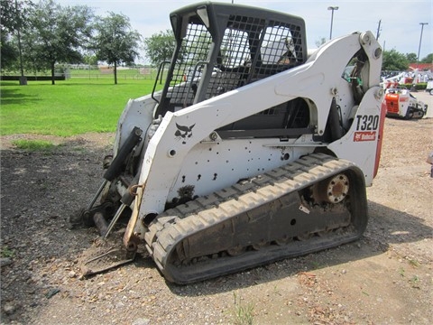 Minicargadores Bobcat T320 de importacion a la venta Ref.: 1440442617948231 No. 3