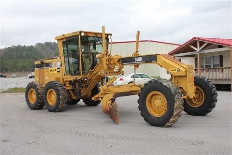 Motoconformadoras Caterpillar 140H de segunda mano a la venta Ref.: 1440819203243747 No. 2