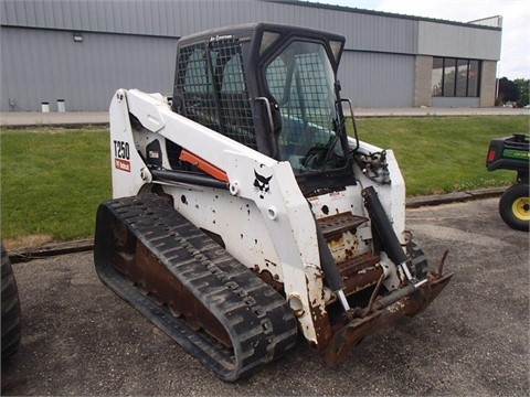 Minicargadores Bobcat T250 en venta Ref.: 1441228358065532 No. 2