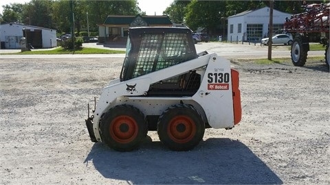 Minicargadores Bobcat S130 usada a buen precio Ref.: 1441753176066020 No. 4