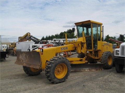 Motoconformadoras Deere 570B