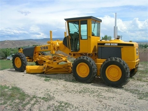 Motoconformadoras Deere 570B de bajo costo Ref.: 1441760118166376 No. 4