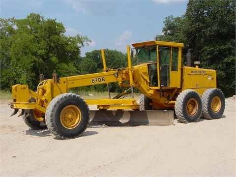 Motoconformadoras Deere 670A importada en buenas condiciones Ref.: 1441770377173399 No. 4