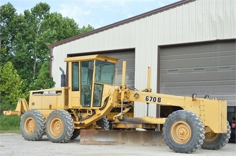 Motoconformadoras Deere 670B seminueva en venta Ref.: 1441770765716687 No. 4