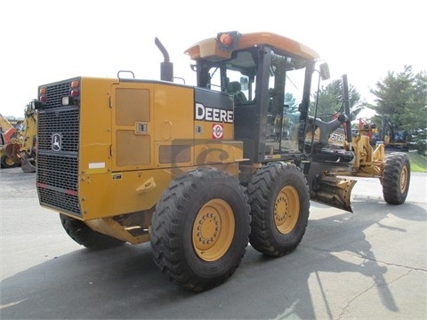 Motoconformadoras Deere 672D de medio uso en venta Ref.: 1441935227489192 No. 2