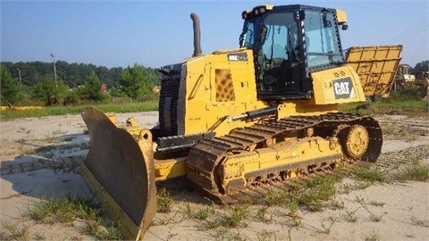 Tractores Sobre Orugas Caterpillar D6K de segunda mano en venta Ref.: 1442023049311570 No. 2