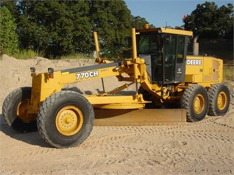 Motoconformadoras Deere 770CH seminueva en perfecto estado Ref.: 1442282126107747 No. 4