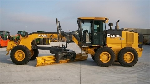 Motoconformadoras Deere 770G