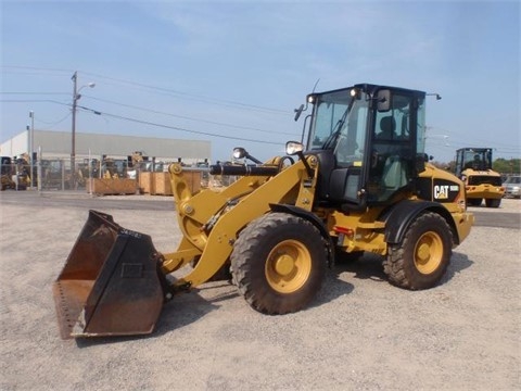 Cargadoras Sobre Ruedas Caterpillar 908H