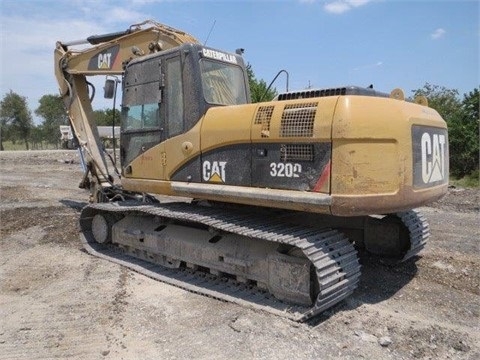 Excavadoras Hidraulicas Caterpillar 320DL de medio uso en venta Ref.: 1442544214996348 No. 4