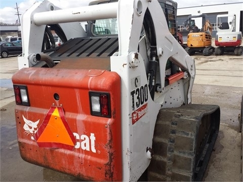 Minicargadores Bobcat T300 seminueva en venta Ref.: 1442598887468035 No. 4