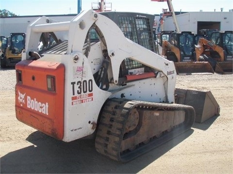 Minicargadores Bobcat T300 de medio uso en venta Ref.: 1442874434108646 No. 3