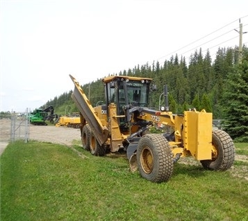 Motoconformadoras Deere 772D seminueva Ref.: 1442879179502981 No. 2