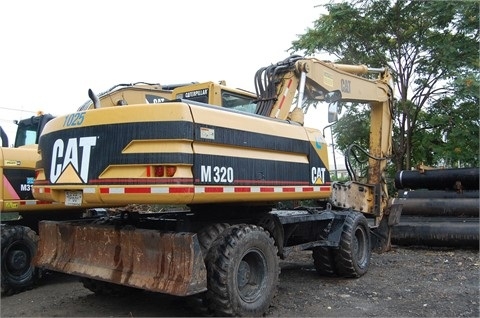 Excavadora Sobre Ruedas Caterpillar M320 seminueva en perfecto es Ref.: 1443649786982472 No. 2