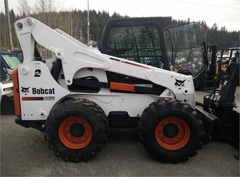 Miniloaders Bobcat S850