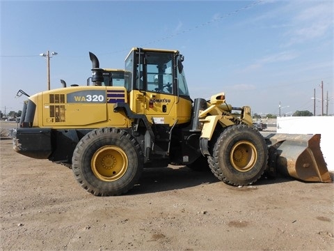 Cargadoras Sobre Ruedas Komatsu WA320 de medio uso en venta Ref.: 1444088843369046 No. 2