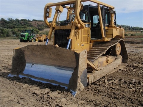 Tractores Sobre Orugas Caterpillar D6T