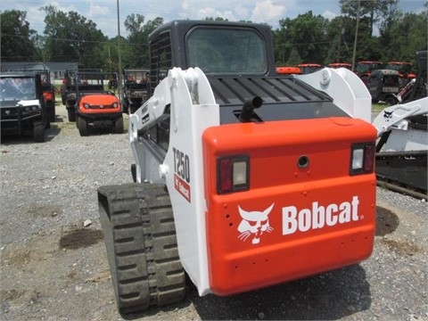 Minicargadores Bobcat T250 de segunda mano Ref.: 1444766492149545 No. 4