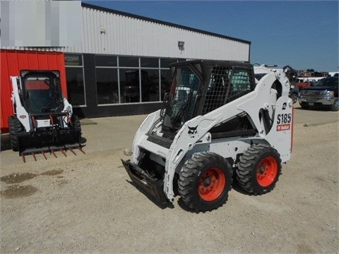 Minicargadores Bobcat S185