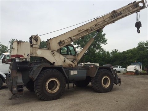 Cranes Terex RT555