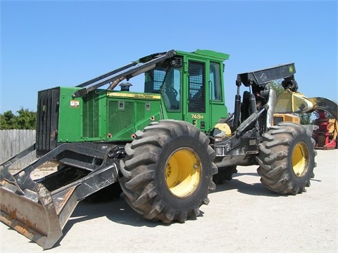 Forest Machines Deere 748H