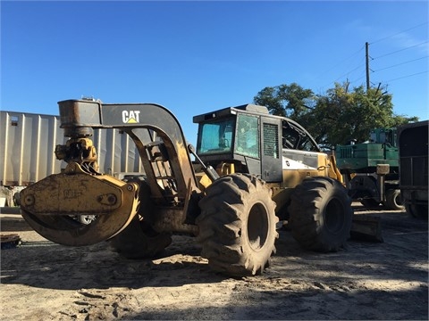 Forest Machines Caterpillar 525