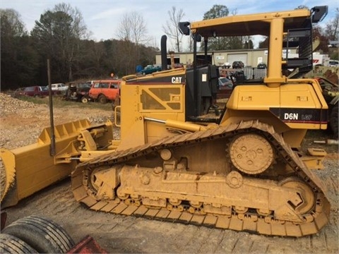 Dozers/tracks Caterpillar D6N